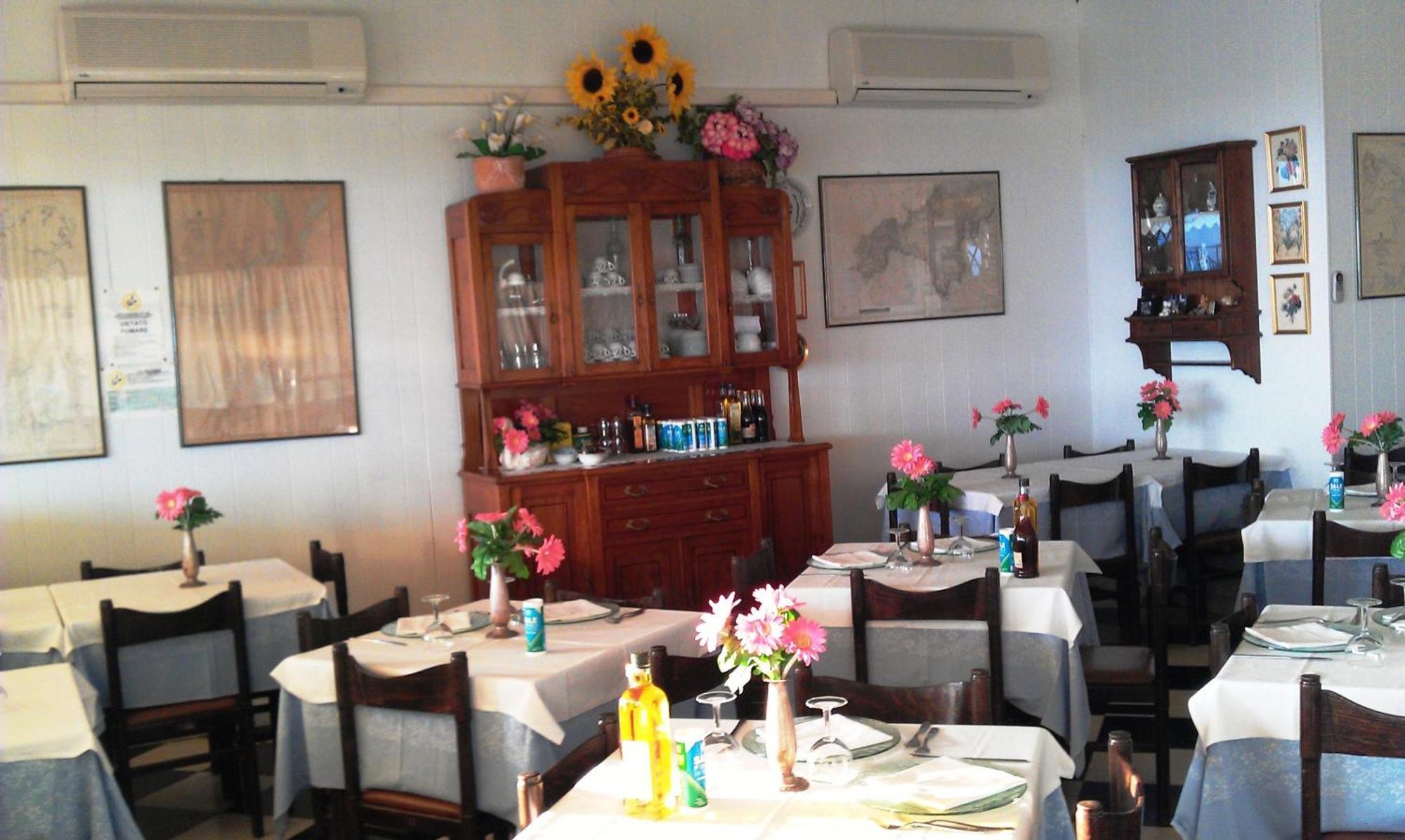 Albergo La Lampara دييفا مارينا المظهر الخارجي الصورة