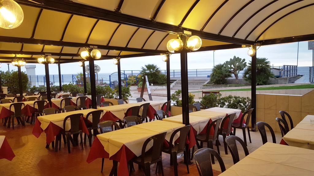Albergo La Lampara دييفا مارينا المظهر الخارجي الصورة