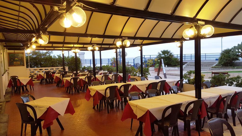 Albergo La Lampara دييفا مارينا المظهر الخارجي الصورة