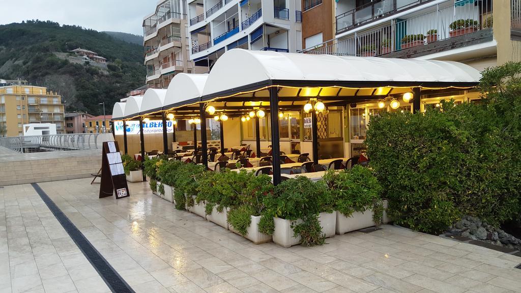 Albergo La Lampara دييفا مارينا المظهر الخارجي الصورة