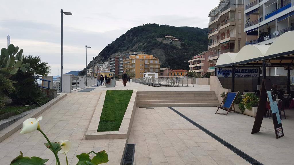 Albergo La Lampara دييفا مارينا المظهر الخارجي الصورة