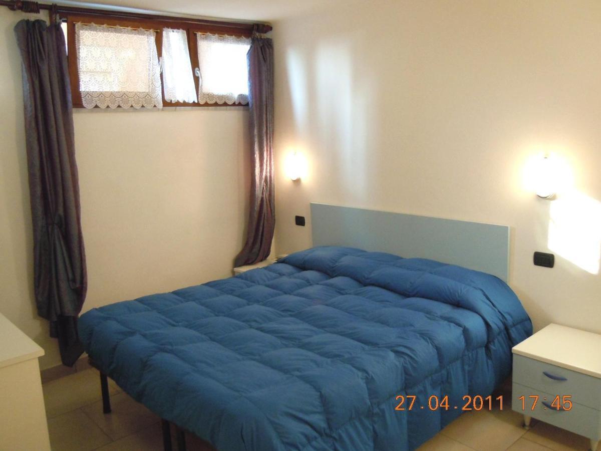 Albergo La Lampara دييفا مارينا الغرفة الصورة